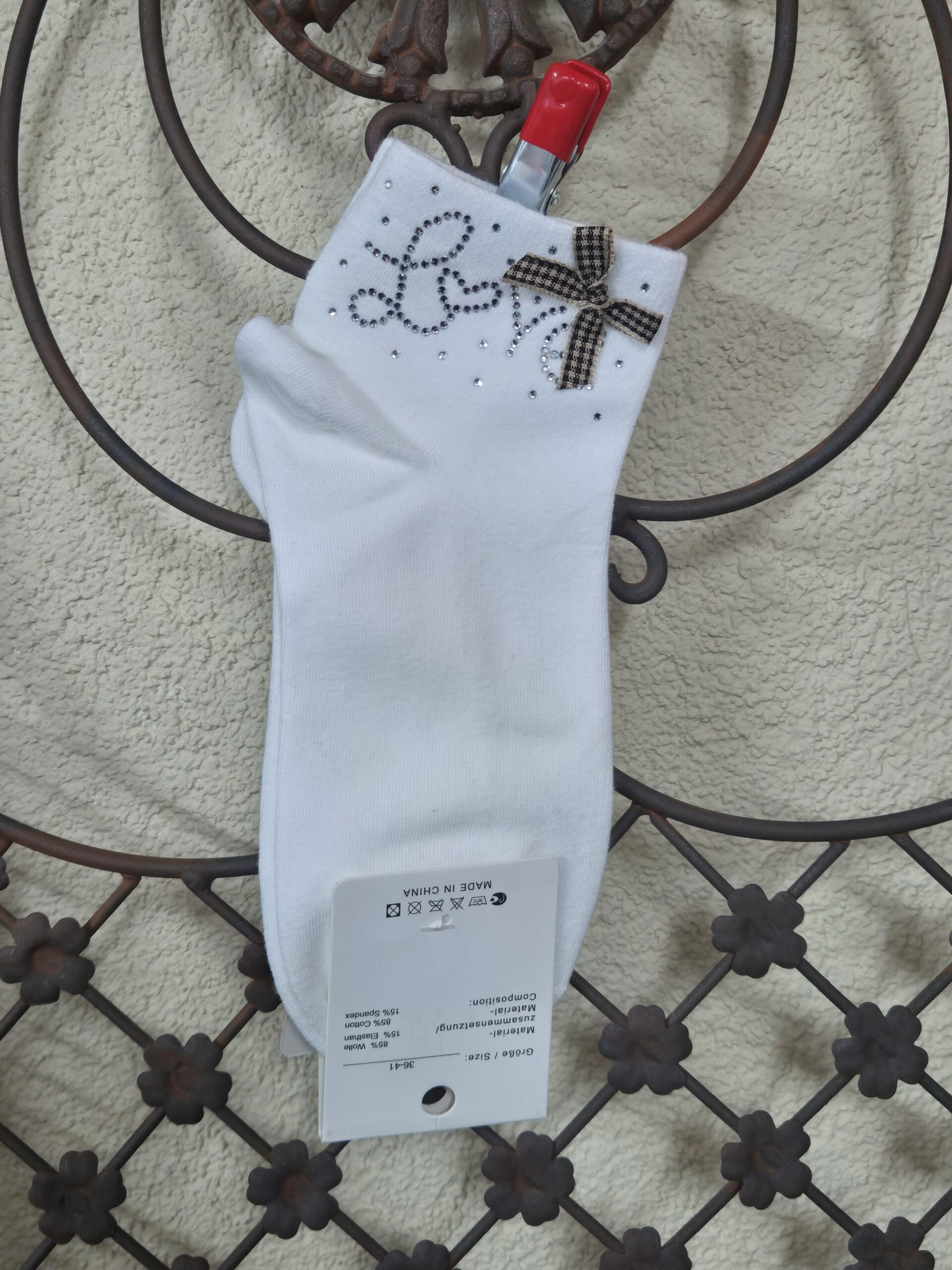 Sneakersocken mit Loveschrift aus Strass und Mäscheli, Onesize 36-41